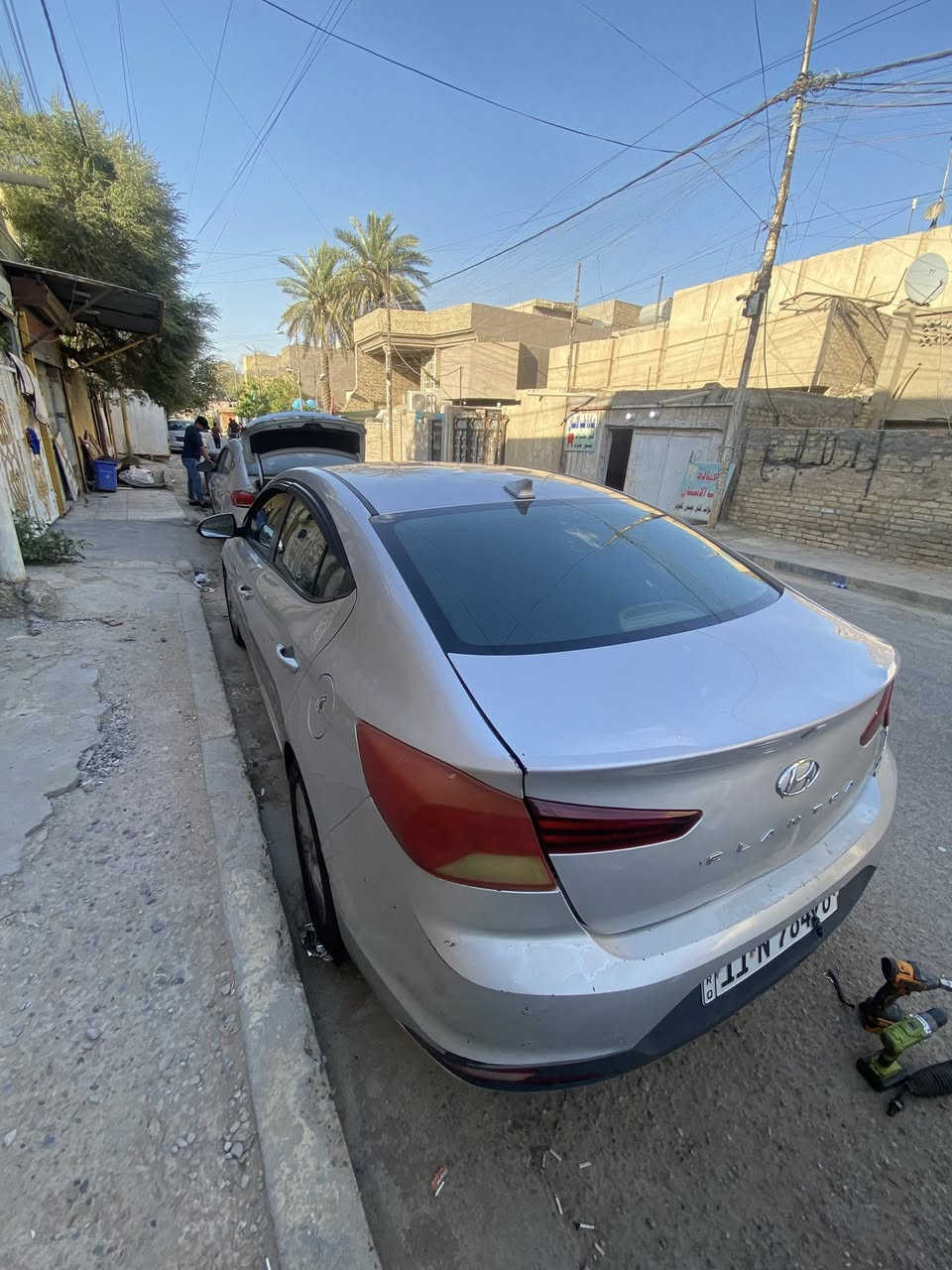 لسلام وعليكم 
هيونداي النترا  
فول مواصفات  عده البصمه والفتحه 2020 كير محرك كفالة افحص وين متريد جديده نقصها بس شمعه عكس السايق ماعندي مجال ابدلها مسويلها ادامة كاملة سيارة 
   
✔️ شاشة كبيرة كار بلي + كامرة   
✔️ تحكم ستيرن
✔️ لايتات زنون 
كير محرك كفالة جديدات عليها إدامة جديدة
تبريد منظومة جديدة فريز و كمبريسر و راديترات جديدة تبريد
المازدات جدد
بيها جاملغ السايق و البنيد صبغ و كم مكان صبغ ابيع حزام 
مكاني بغداد 
السعر104 وبيها مجال بسيط متوازي جماعت 95  لاتتصل رحمه لموتاك والسوك كلشي بي  متعوب عليها سيارة  
 متواجد خاص الاتصال ***********
