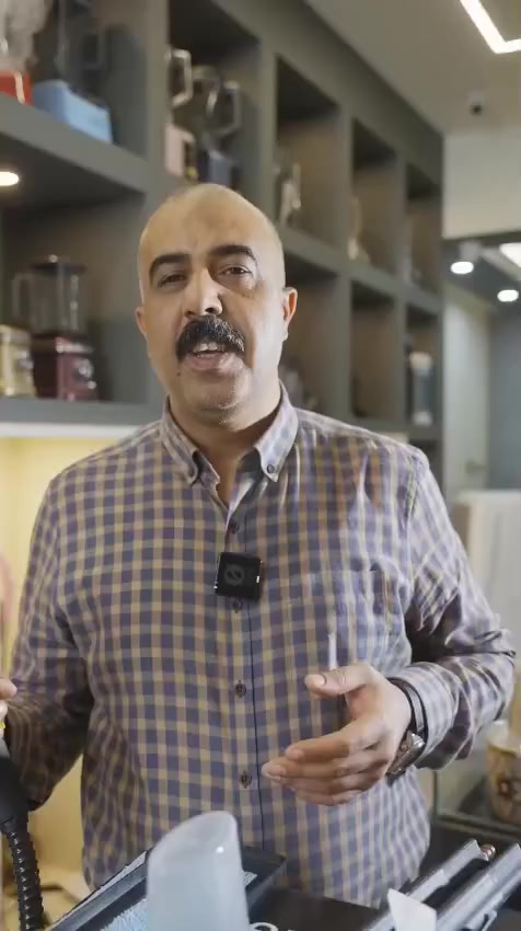 جهاز التنظيف البخاري ماركة امبليوم الالمانية
توفر تنظيف عميق مع نفث بخار قوي, تنظف وتطهر وتزيل الشحوم بدون مواد كيميائية أو منظفات

مناسبة لأنابيب المياه والمرايا والبلاط و لجميع الأسطح المقاومة للبخار: الزجاج ، السيراميك ، الحجر ، المعدن ، المينا...الخ

ايضاً مناسبة للمفروشات و المنسوجات

الميزات:

تصميم عملي سهل الاستخدام وخفيف الوزن

ذو جودة عالية في قوة تدفق البخار

بخار يصل الى 40 جم الدقيقة مع قوة بخار 4 بار

تحتوي على صمام أمان و نظام حماية من الحرارة المفرطة

7 قطع مختلفة الاستخدام تسهل عملية التنظيف
السعر 95 ألف

الطاقة: 1500واط

خزان ماء بسعة: 1.1 لتر

طول الخرطوم:1 متر

طول السلك الكهربائي: 3 متر

أبعاد الجهاز: الارتفاع 32  الطول 26 سم

للحجز مراسلة الصفحة او مراسلتنا على الرقم
*********** 

بيتك عدنا الوكيل الحصري في كربلاء لشركة امبليوم
