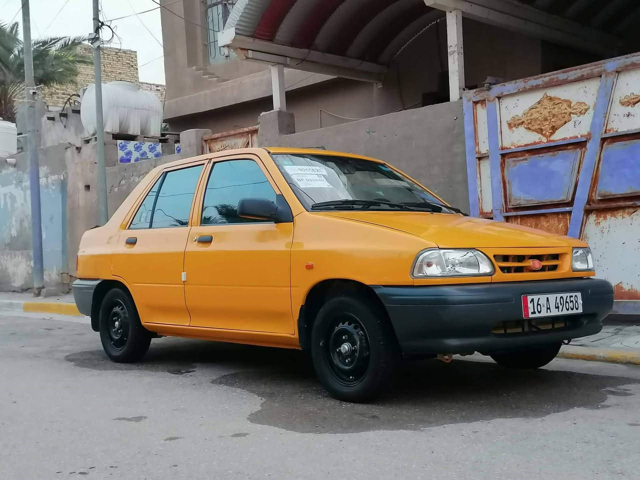 السلام عليكم سيارة جديدة احلة من الصورة موديل 23 كفالة عامة من كلشي سنويه جديدة امداور ثاني يوم مكان السيارة ديوانيه السعر خاص ***********
