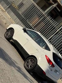 توسان ٢٠١٥ خليجي رقم بغداد بسمي محرك ٢٠٠٠دوش ع وضع شركه سياره مال جناي...