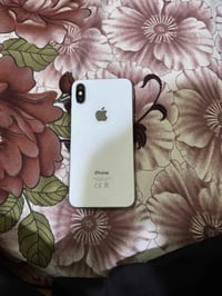 آيفون اكس عادي ذاكره 64 بطاريه68 وضع شركه تك سيم فيس إيدي شغال الجهاز ...