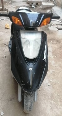 دراجه بريز دراجه خير من الله تعال وشوف ابعينك نقصها بس سلف باتري موجود...