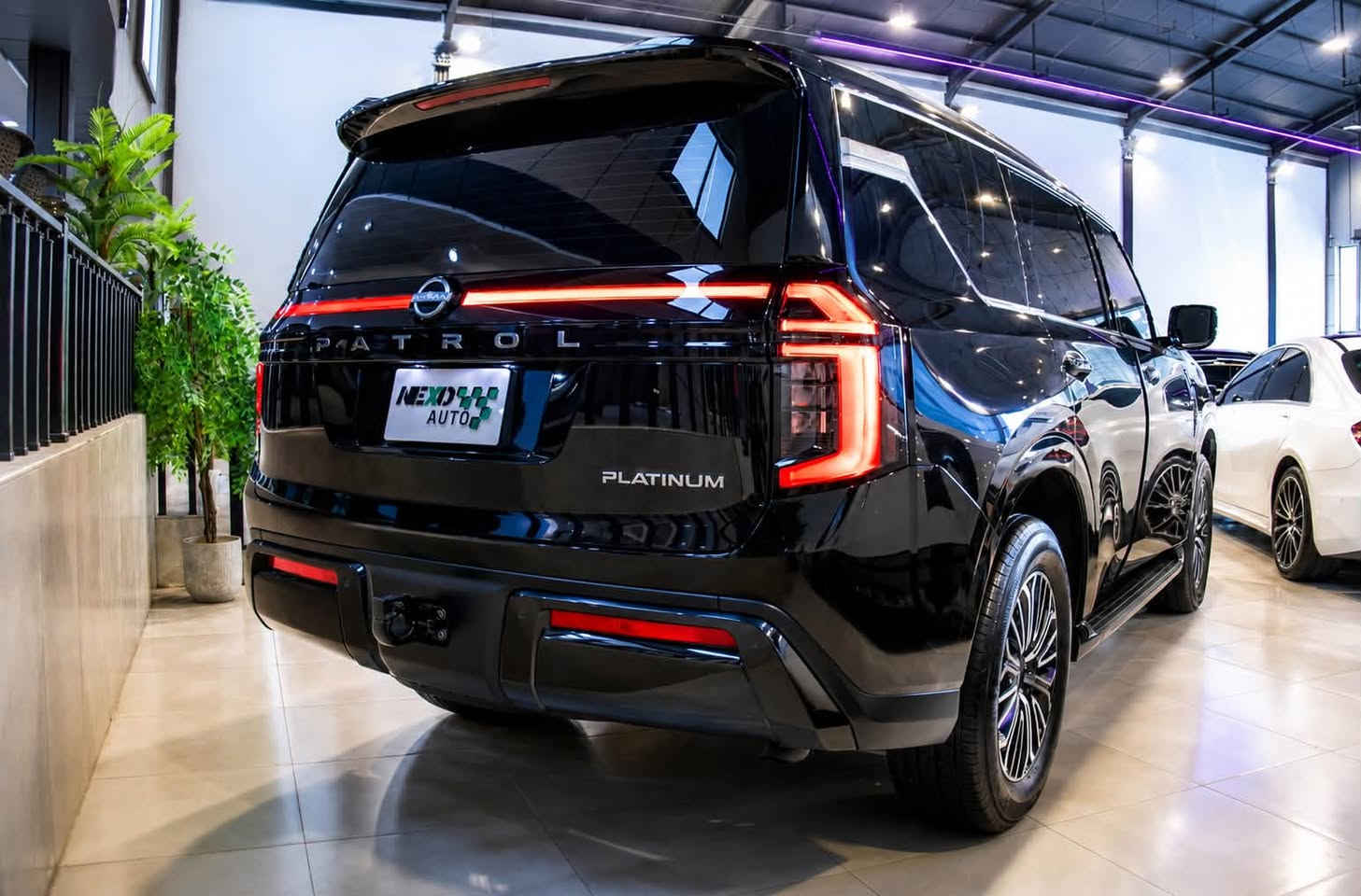 Nissan Patrol Platinum 2026

نیسان پاترۆڵ Platinum مۆدێل ٢٠٢٦، 
مواصفات:

* مۆدێل ٢٠٢٦
* ماوەی ڕۆیشتن: ٦,٠٠٠ کیلۆمەتر
* ژمارەی کاتی
* ناوەوەی چەرمی سور و ڕەش (Premium Leather)
* سیستەمی 4WD
* گیربۆک ئۆتۆماتیک
* سونڕۆف (Panoramic Sunroof)
* شاشەی گەورەی ناوەوە
* Apple CarPlay و Android Auto
* کامێرای 360°
* پارکینگ سێنسەر پێش و دوا
* ڕاداری پێش و سیستەمی کۆنتڕۆڵی خۆکار (Adaptive Cruise Control)
* Blind Spot Monitoring
* Lane Departure Warning
* Front Collision Warning
* سیستەمی ساوند Premium
* کوشنی پێش سارد و گەرم
* سوکانی گەرم
* شارجی بێ وایەر
* دەرگای Smart Entry و Push Start
* زۆر تایبەتمەندی و تەکنەلۆژیی تری Platinum

⸻

بالعربية

Nissan Patrol Platinum 2026

نيسان باترول بلاتينيوم موديل 2026، بحالة ممتازة جداً، قطعت 6,000 كم فقط وتحمل رقم مؤقت.

المواصفات:

* موديل 2026
* الممشى: 6,000 كم
* رقم مؤقت
* مقاعد جلد فاخر باللونين الأحمر والأسود
* نظام دفع رباعي (4WD)
* ناقل حركة أوتوماتيكي
* فتحة سقف بانورامية
* شاشة معلومات وترفيه كبيرة
* Apple CarPlay وAndroid Auto
* كاميرات محيطية 360°
* حساسات أمامية وخلفية
* رادار أمامي مع مثبت سرعة متكيف
* نظام مراقبة النقطة العمياء
* نظام التنبيه عند مغادرة المسار
* نظام التحذير من الاصطدام الأمامي
* نظام صوتي Premium
* مقاعد أمامية تبريد وتدفئة
* مقود مدفأ
* شاحن لاسلكي
* دخول ذكي وتشغيل بالبصمة (Push Start)
* بالإضافة إلى العديد من التجهيزات والمواصفات الفاخرة الخاصة بفئة Platinum

للمعلومات و سعر/
Personal
***********

Location/ 
BALEN CARS
https://maps.app.goo.gl/prz5bVL7eHQKwQHu9?g_st=ic

NEXO AUTO
Buy • Sell • Advertise
Premium Car Marketplace

#Nissan #japanese #LuxuryCars #Erbil  #sulaimanyah #iraq #baghdad #basrah #najaf #karbala #patrol #duhok #dubai
