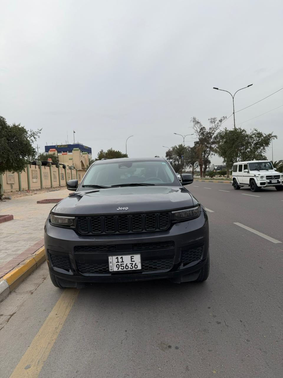 جيب لاريدو 2023 ماشية 28 الف رقم بغداد 
تبديل بنيدنفس لون + جاملغ 
السعر 248 ورقة 
***********
