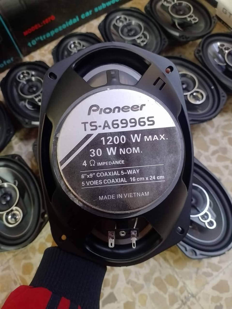 سماعات بايونير

                                              Ts_A6996s
  
حجم 9×6  بيضوي

سعر زوج  40 الف

 صوت وبيز فول 🔊🔊

موصل /حي فلسطين مقابل افران العوائل

توصيل كل المحافظات
***********
***********
