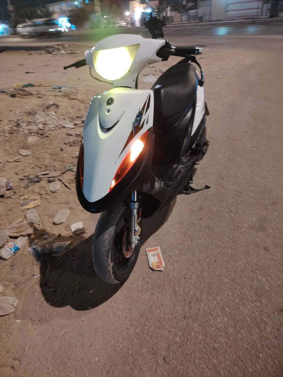 سلامو عليكم شباب دراجه لالبيع ماكس عدلا الدراجه شوفت عينك كل كهرباياته شغله الدراجه مكفول من تبخير وكلشي الدراجه خير من الله شلعه ومعدل يشك الكاع هذه رقمي***********السعر خاص
