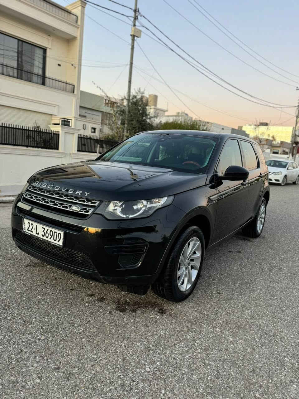 رانج ديسكفري موديل 2015 خليجي وكالةً سردار كلين تايتل كفالة عامة بدون صبغ ماشية 90 الف حقيقي كير محرك صدر تايرات كلة بشرط رقم سنوية جديد تحويل وكالة بشرط كلش جديدة السيارة سعر كلش مناسب *********** فايبر واتساب موجود مكان السيارة اربيل
