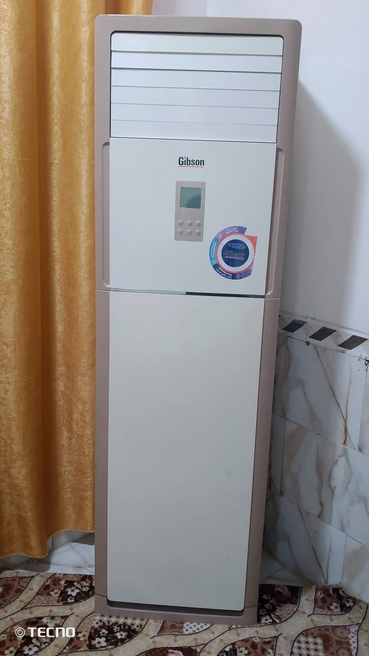 سبلت عمودي للبيع نوع جبسون 3 طن شغال  التواصل خاص  او على الرقم ***********
