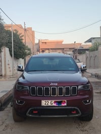 جيب كراند شيروكي ٢٠٢٠ لمتد بانورما فول1/1 عدا الرادار الامامي. السياره...