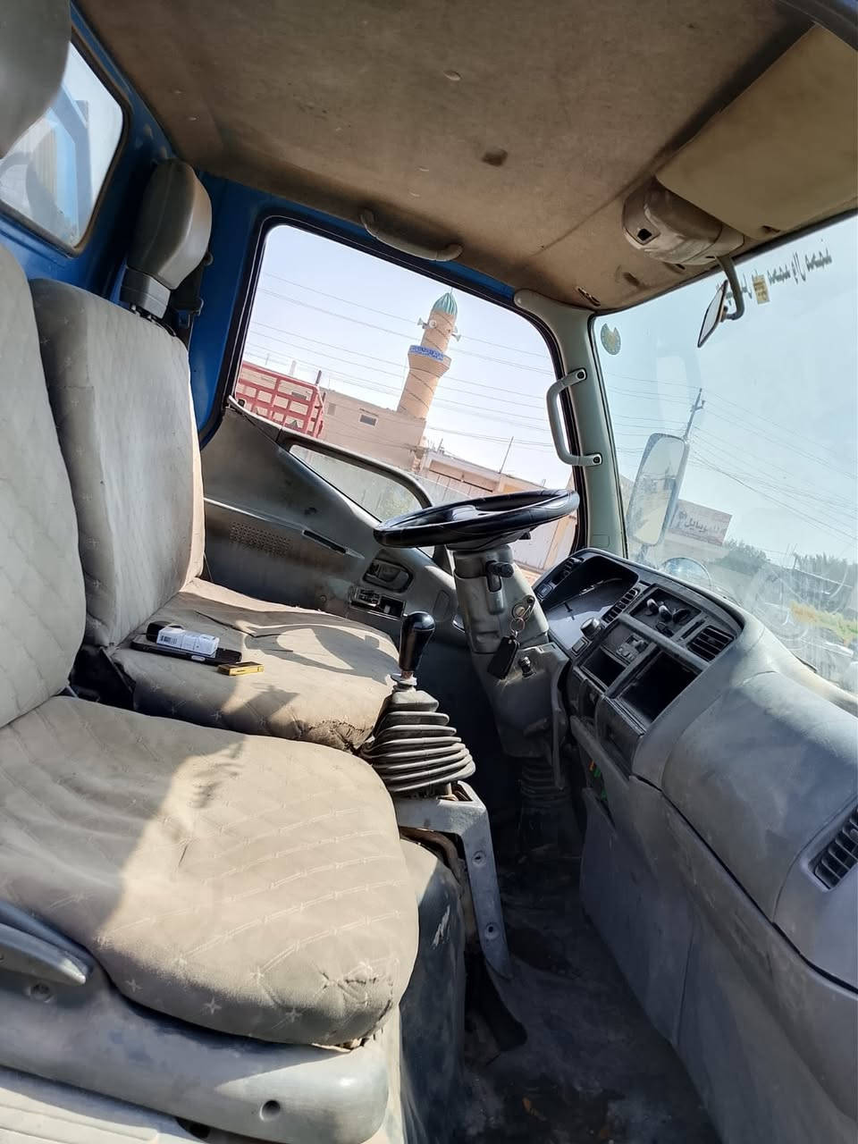 السلام عليكم سيارة ازوزة للبيع موديل ٩١ السعر ٧٨ 

 ***********
