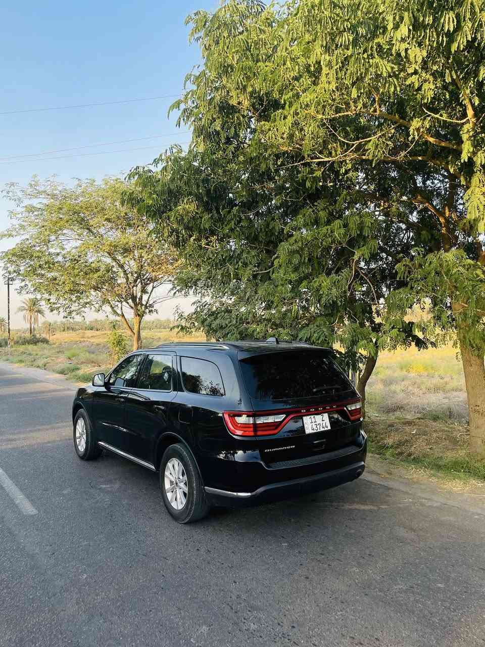 سلام عليكم
دوج دورنكو موديل 23 مكينة ٣٦٠٠
رقم بغداد
حادثهة جاملغ وبنيد بدون دواخل 
موصفات شاشة جبيرة 
تحكمات بصمة 
حساس خلفي 
جديدة وجاهزة للخير 
السعر 272وبيهة مجال 
***********
