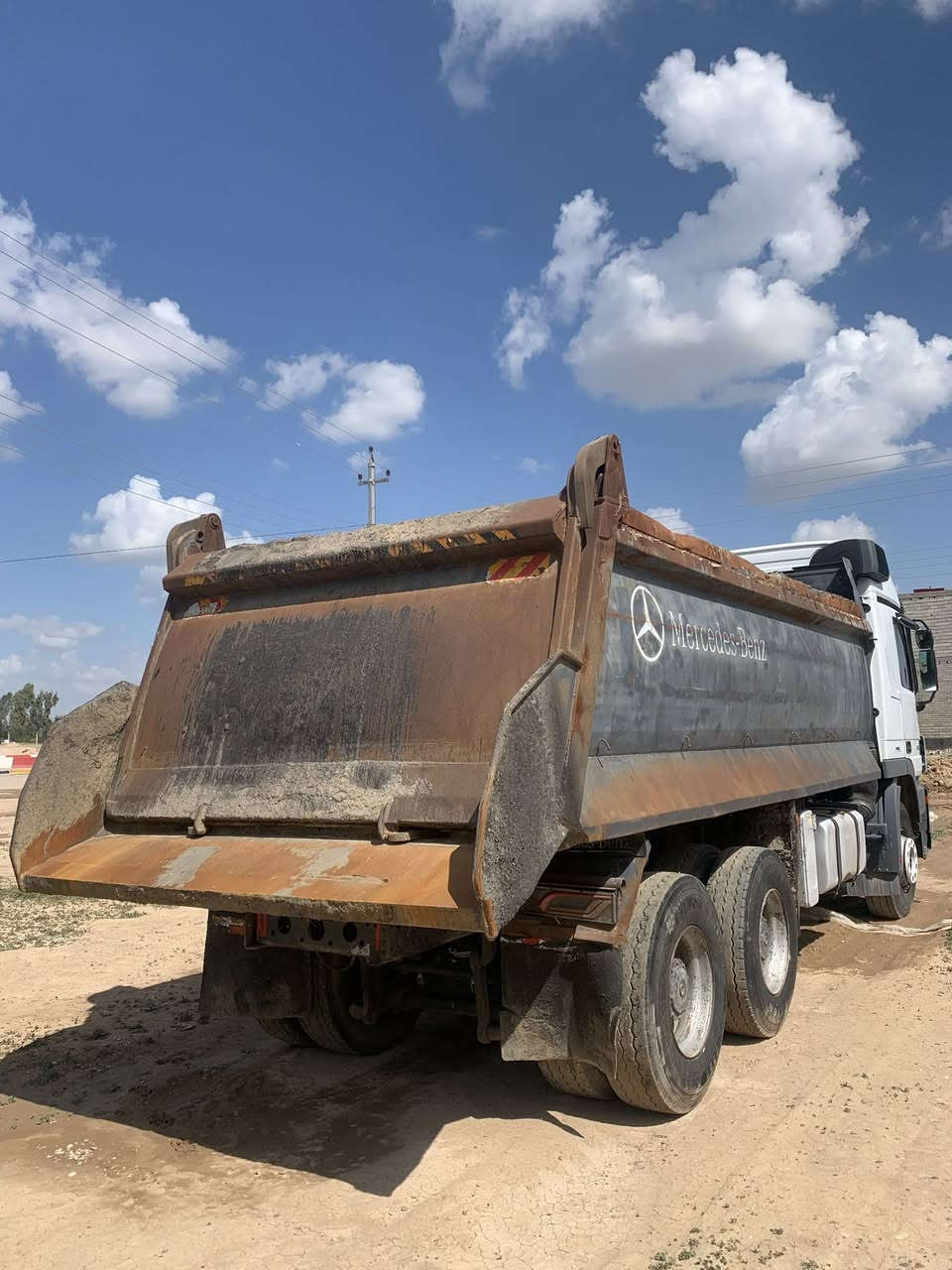 السلام عليكم ،  اكتروز سكس قلاب مسجل بالسنوية 3344 قاطرة و مقطورة موديل 2003 
رقم نينوى مشروع وطني 
السعر 410 $ 
مكاني صلاح الدين — سامراء 
باقي التفاصيل على الرقم 
***********
