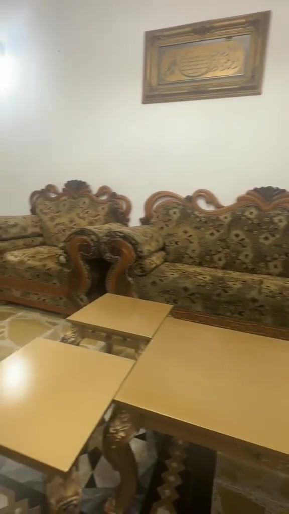 تخم قنفات هو والطبلات  توصاه500 العنوان بغداد الشعب بي مجال بسيط


**إذا كنت صاحب هذا الإعلان وتريد حذفه لأي سبب، رجاءا أرسل رسالة إلى الدعم الفني**
