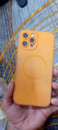 ايفون 12 بروماكس ساحكته سيارة يعني مفلش سعره 125 الف مكاني بلديات 0785...