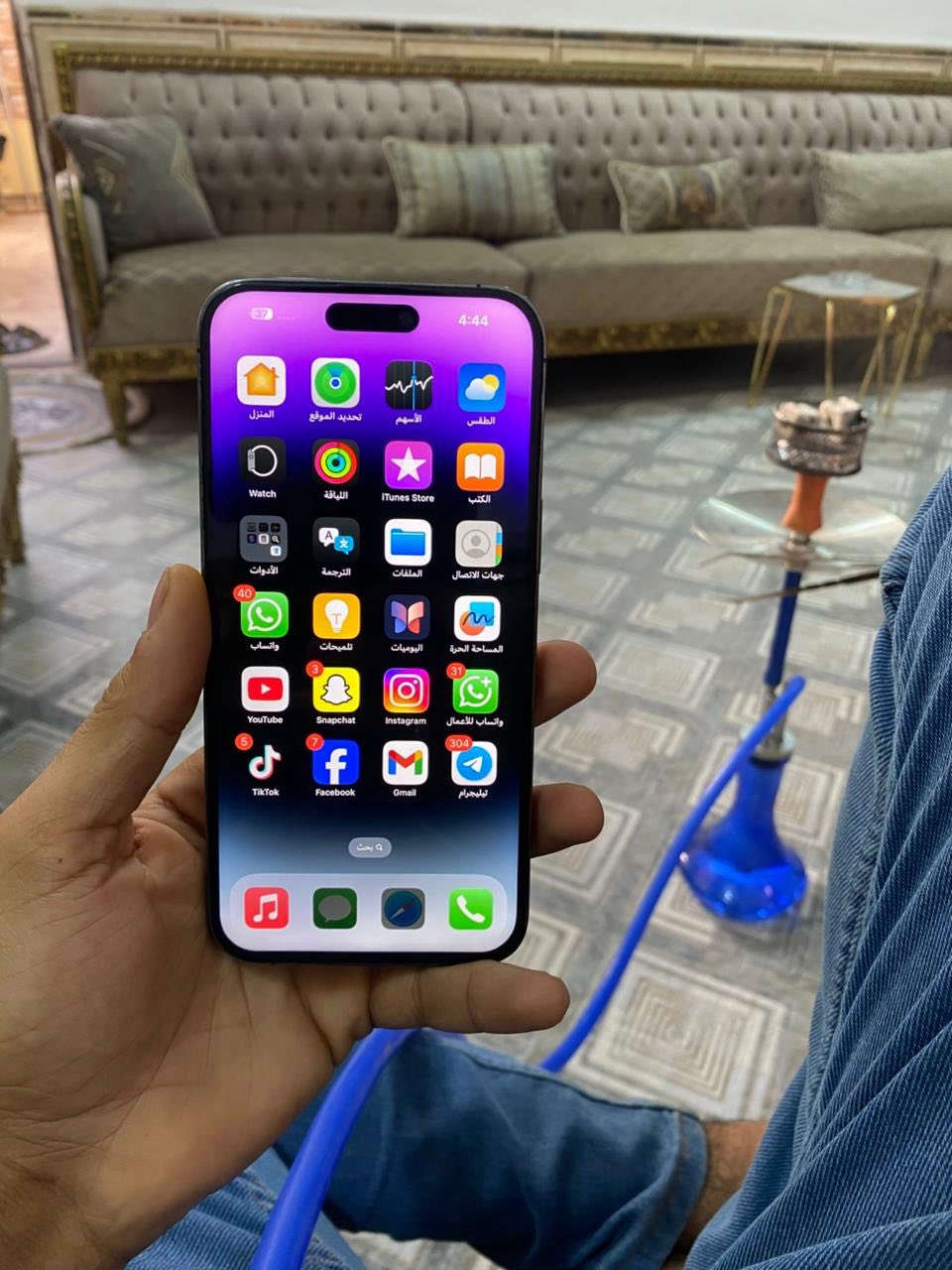 السلام عليكم ايفون 14 برو ماكس دبل سيم كارت
الجهاز مبدل شاشه اشتريته اب 110
الجهاز نضيف مثل ماموضح 
بطاريته 90 مستبدله
كله شغال السعر600 وبي مجال
المكان مجمع الاميرات النجف
مامتواجد عل فيس رقمي ***********
