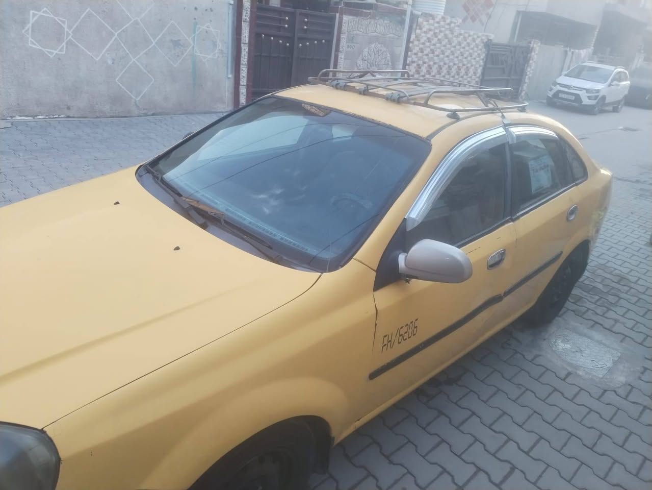 السلام عليكم
سياره اوبترا موديل 2004 السياره محرك تعبان ابيلعلك محرك گايم گير عادي شركه العامه السياره بأسمي مصفره هيأه وغرامات السياره شغاله مكان السياره بغداد خلف محكمه العطيفيه ***********
سعر السياره 40 وبيها مجال قليل
