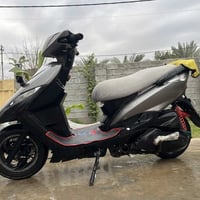 ماكس ثعلب • معدلة • أوراق