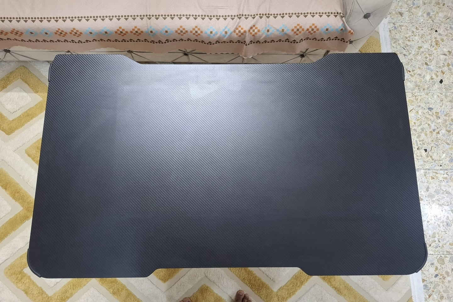 ميز كيمنك من ماركة GameWorldويحتوي على اضائة  RGB Lighting
ومغلف بالياف الكاربون ضد الخدش 
السعر 75 الف 
مكاني بغداد البلديات واتساب ***********
