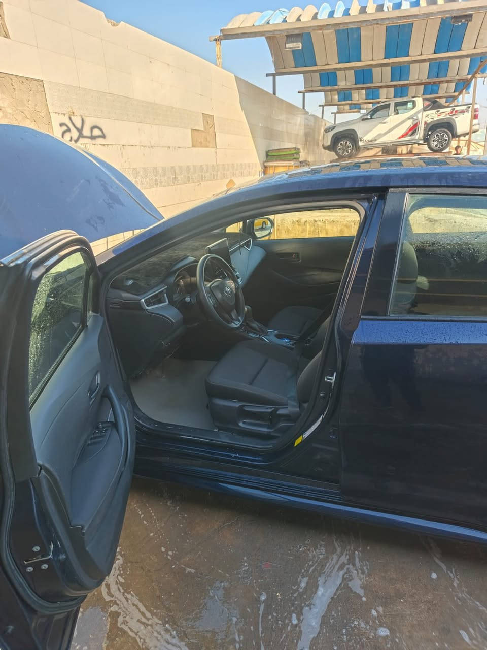 السلام عليكم سيارة كورلا موديل 2023  وارد أمريكي مكينة 2000 رقم بغداد السعر 150 وبيه مجال الاستفسار على الرقم الموجود ***********
