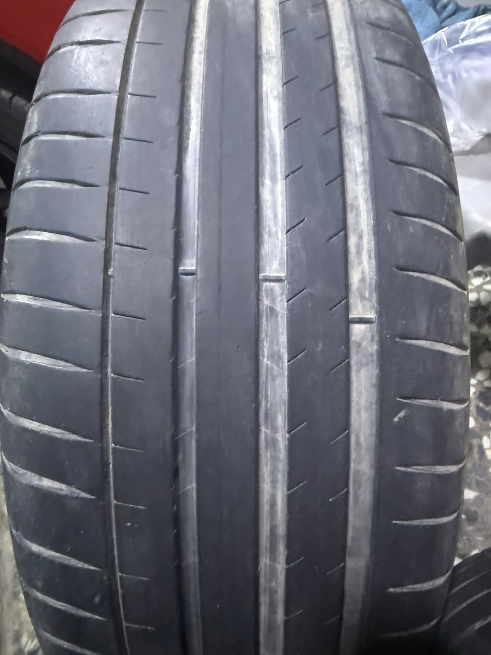 اطارات مشلن pilot spo
انتاج 2023 
مبطن سفنج من الداخل 
قياس 265/45/20
نظافه 60%
سعر الجديد مالته التك 400 الف 
رايدهن ب 150 الف ثنينهن
***********
