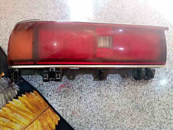 سلام عليكم
بك لايت مارك للبيع بي كسر بسيط كلش نضيف وشغال شرط الشغل 
مكانه ناصريه 
السعر 50 وبي مجال 
***********
