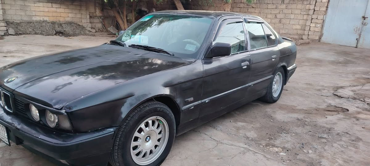 السلام علكم السعر ٤٥ حجم ٥٢٠ مسكر فانوس موديل ٩٣ محرك كير كهربايات صدر تايرات كلو جديد وشرط تدفأه تبريد شغالات سنويه نافذه بل ٢٣ مكانه صلاح الدين قظاء الشرقاط ***********
