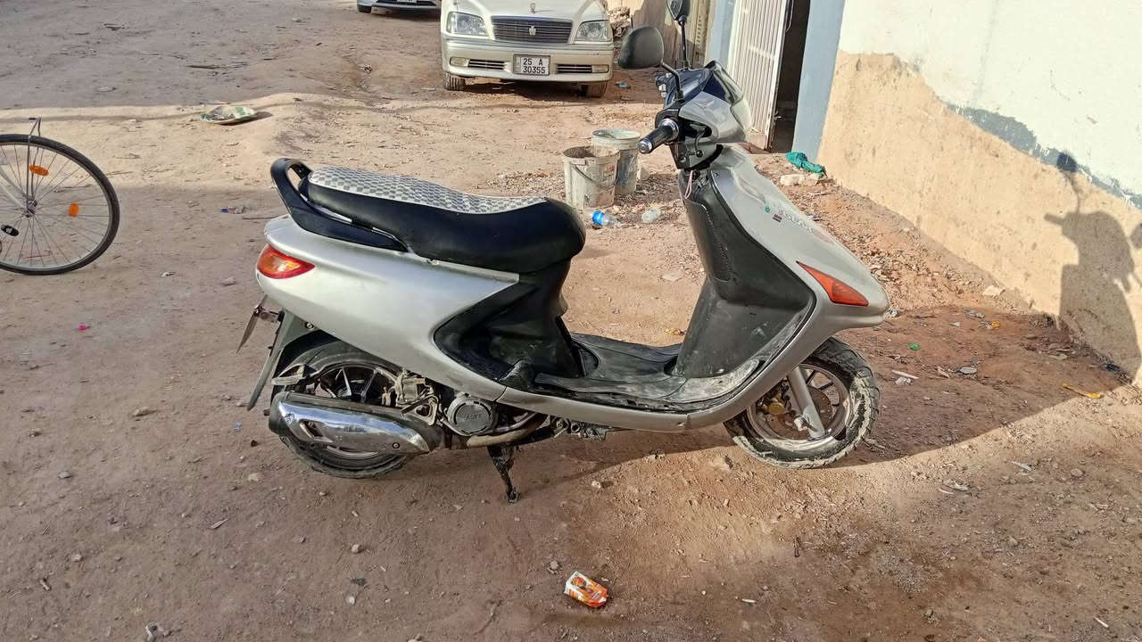 سلام عليكم
دراجه فراشه للبيع نضيفه السعر 500 وبيها مجال 
الاستفسار على هذا الرقم ***********
