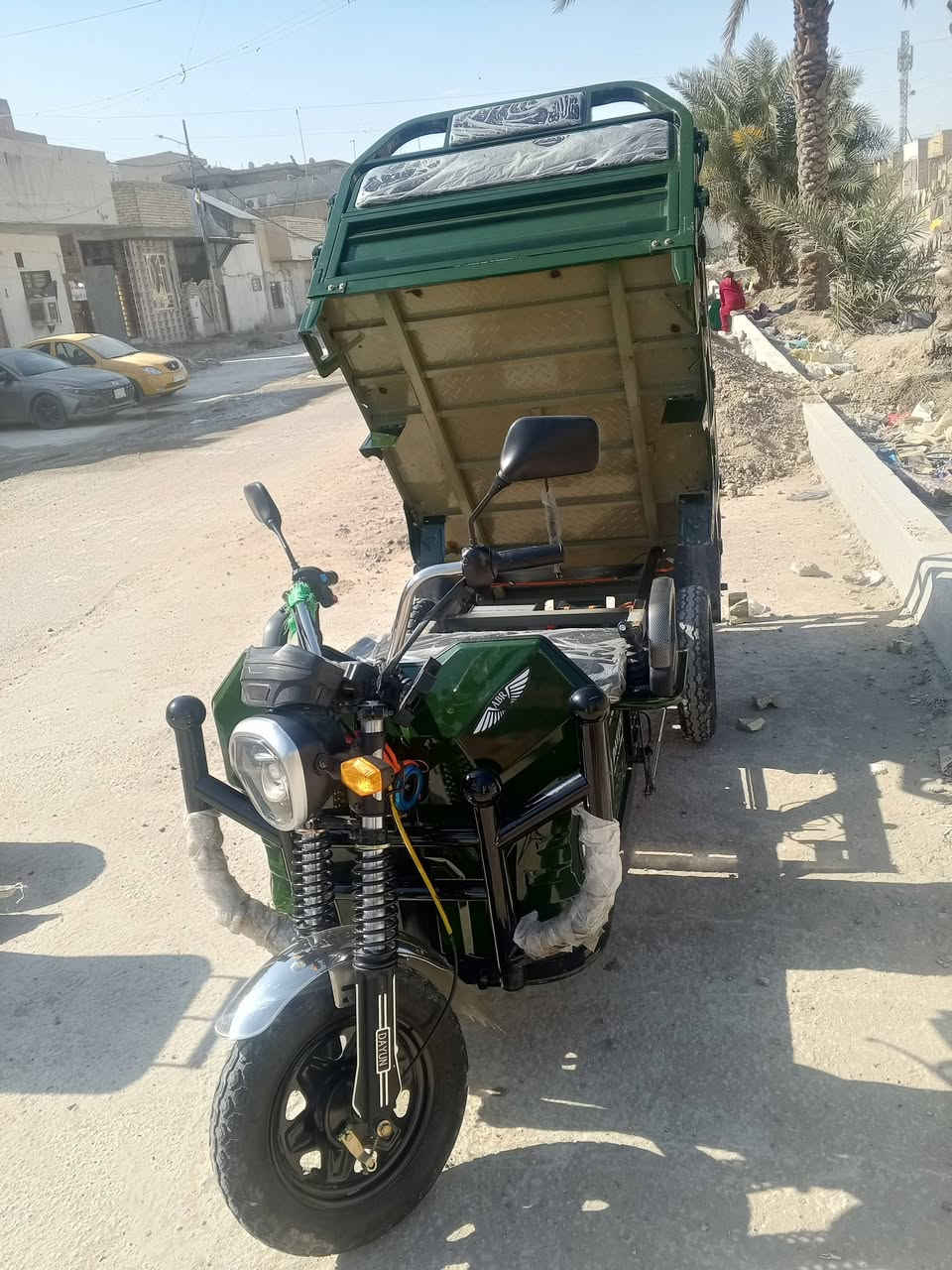 ستوتة شحن
موديل2025/10/27
دايوان من شركه المصطفى 
نضيفة كلش اريد ابيعها لان محتاج الله شاهد
السعر مليون و450
مكاني .بغداد . مدينة الصدر
الرقم.
***********.
