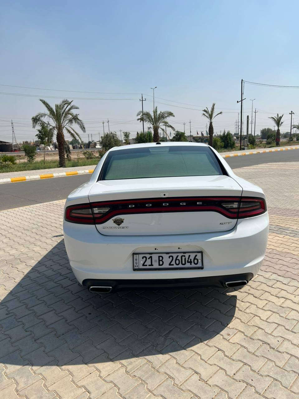 سلام عليكم
جارجر 2015 
وارد كندي 
ماشية 162 ميل
استخدم شخصي
السعر 197 وبي مجال
سونار موجود بل منشور 
مكان السياره كوت /قضاء الحي
‏‪078-192-45452‬‏
