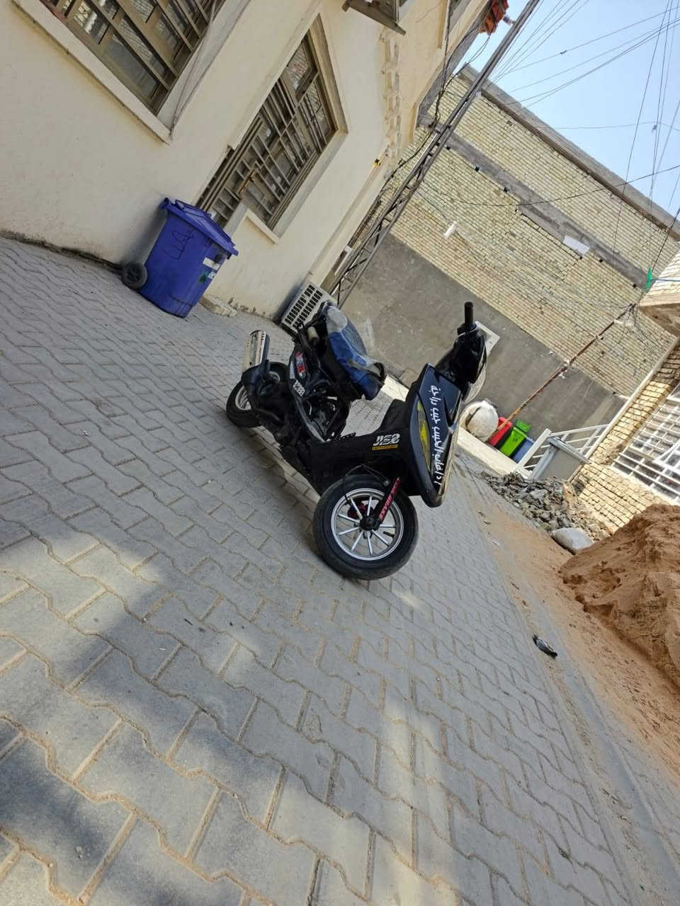 سلام عليكم عدله مال لعب قويه نكره سلف  ب450وبيه مجال بسيط مكاني حي عدل راسلني واتساب *********** وخاص مفتوح
