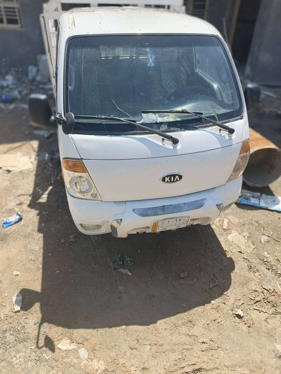 سلام عليكم  كيا مديل 2008 للبيع سعر 75 وبيه مجال بسيط مكاني كربلاء طويريج للاستفسار اتصل على رقم ***********
