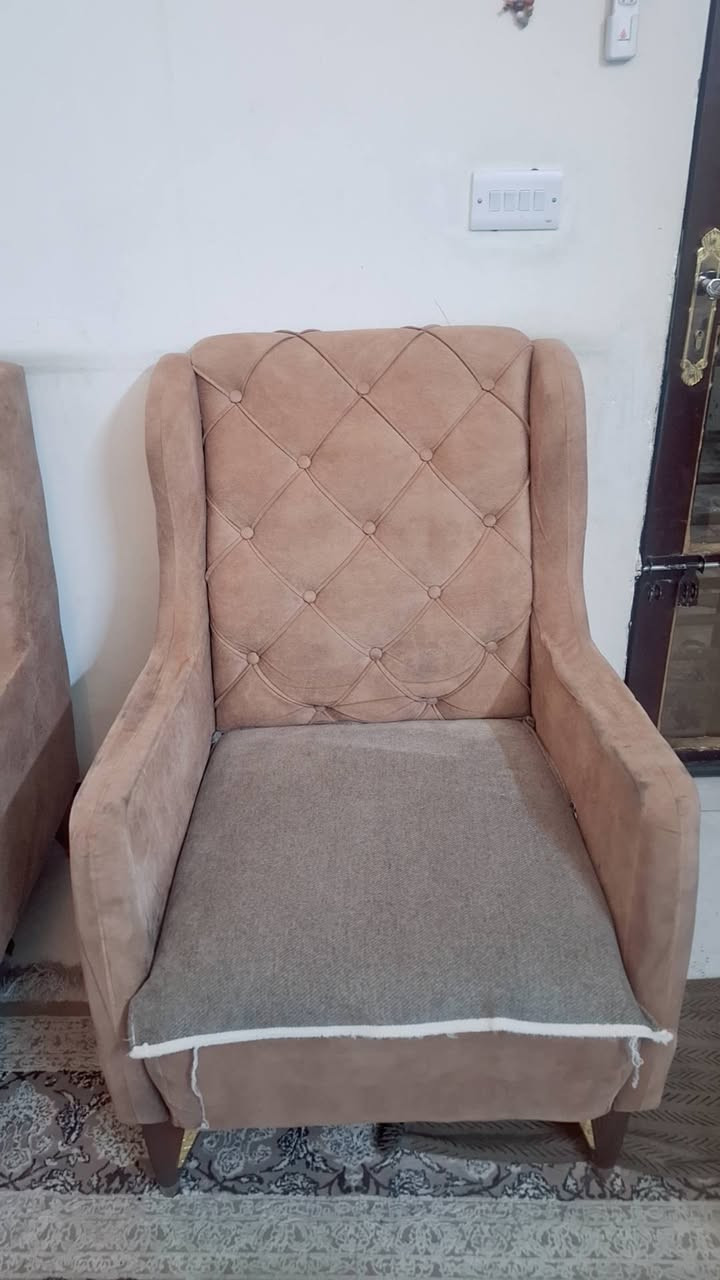 السلام عليكم تخم ٨ مقاعد للبيع ٢ ثلاثيات و٢ فرديات


**إذا كنت صاحب هذا الإعلان وتريد حذفه لأي سبب، رجاءا أرسل رسالة إلى الدعم الفني**