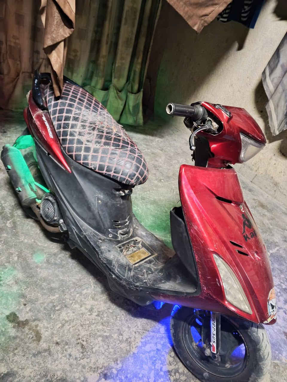 للبيع السعر خاص


**إذا كنت صاحب هذا الإعلان وتريد حذفه لأي سبب، رجاءا أرسل رسالة إلى الدعم الفني**