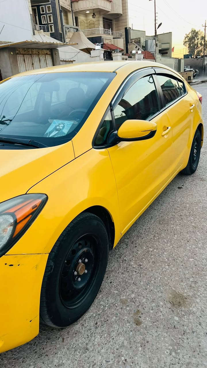 كيا فورتي 2014 بغداد السعر 103 وبيها مجال بسيط العنوان بغداد الرصافة للاستفسار للأتصال او مراسلة ع الواتساب ***********
