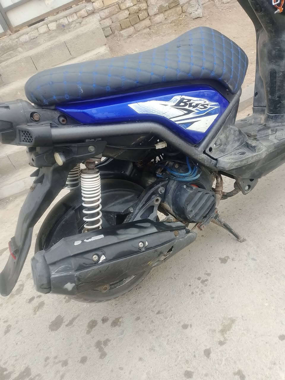 دراجة للبيع ب 900 و بيها مجال 
للاستفسار الاتصال الرقم 
***********
