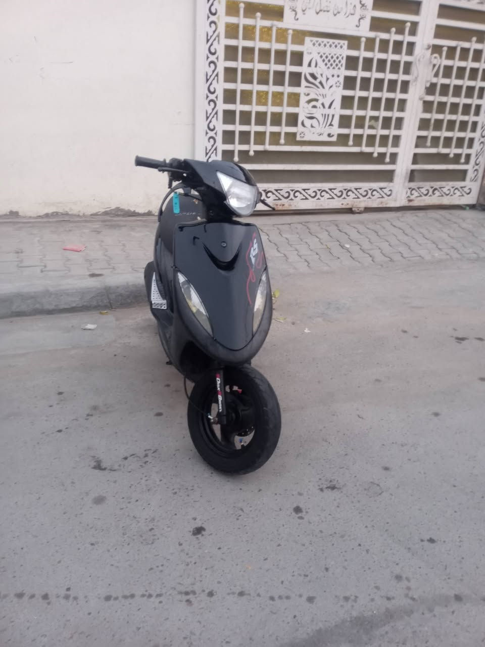 السلام عليكم
للبيع ماكس عدله 🖤🧿
كفاله كفرات مختم 
محرك مامفتوح 🔒
سلف هندر كله شغاله 
مكينه خرسه 
شلعه ومعدله 🚀
الدراجه أحله من الصوره 
السعر خاص


**إذا كنت صاحب هذا الإعلان وتريد حذفه لأي سبب، رجاءا أرسل رسالة إلى الدعم الفني**