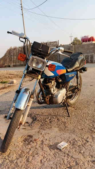 سلام عليكم دراجه للبيع بدون وراق مكينه مفتوحه المكان ميسان علي شرجي متواجد عل لفيس واتساب ***********سعر 450
