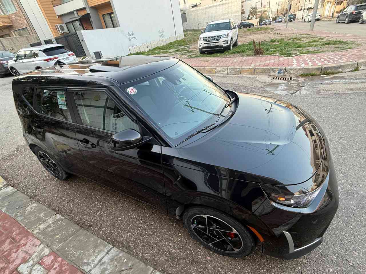 السلام عليكم ورحمة الله وبركاته
مكلف بالنشر
بيع او مراوس…….

كيا صول EX موديل2023
فول مواصفات 1/1
سلايد
رادارات
بصمه
حادثها قبغ الصندوق صبغ وجاملغ شويه بارد
بدون دواخل 
بدون ايرباك
مكينه حجم20 دوش
تخم تاير وصدر جديد
السعر/158$
مكان سليمانيه
***********
***********
مكلف بالنشر تواصل مع صاحب السياره
