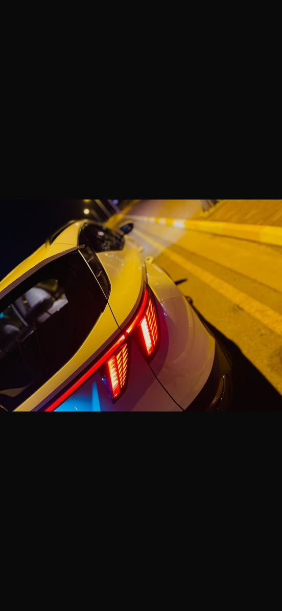 هونداي توسان ٢٠٢٣ خليجي فول مواصفات بدون بنوراما 

مكفوله ماعده بيها بارد بل باب الخلفي جدا جدا بسيط 

بردات خلفيه 
تبريد قطعتين 
تشغيل عن بعد 
بصمات عدد ٢ 
دشبول ايباد 
شحن لاسكلي 
محرك ٢٠٠٠ دوش 
رقم بغداد باسمي مشروع وطني 
كار بلي 
كامره دواره 
فول Led 
مري شفط 
ويل كب عدد ٥ والسبير المقدس مانازل 
ماشيه ٤٤ الف حقيقي قابل لزياده 

مكانها بغداد بسمايه 
رقمي ***********

السعر ٢١٠ وبيها مجال
