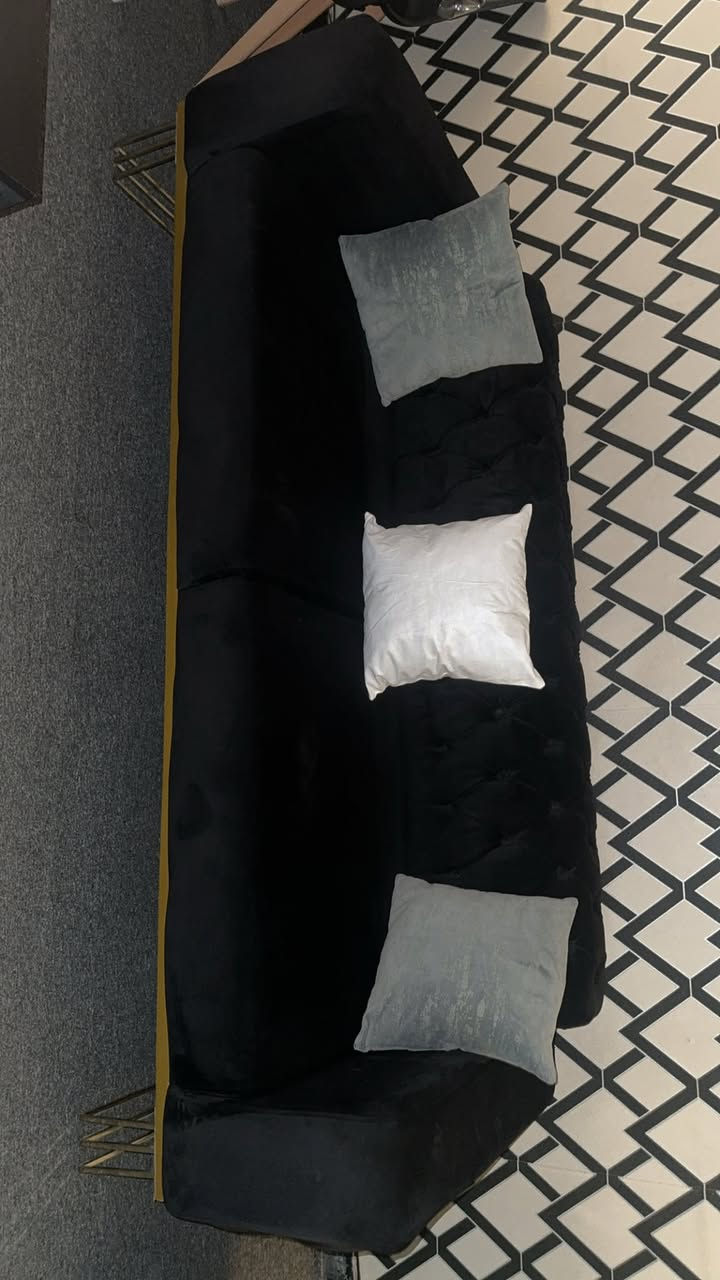 تخم تركي 8قطع نضافته90/100سعره 850 وبي مجال المكان حي العلام


**إذا كنت صاحب هذا الإعلان وتريد حذفه لأي سبب، رجاءا أرسل رسالة إلى الدعم الفني**