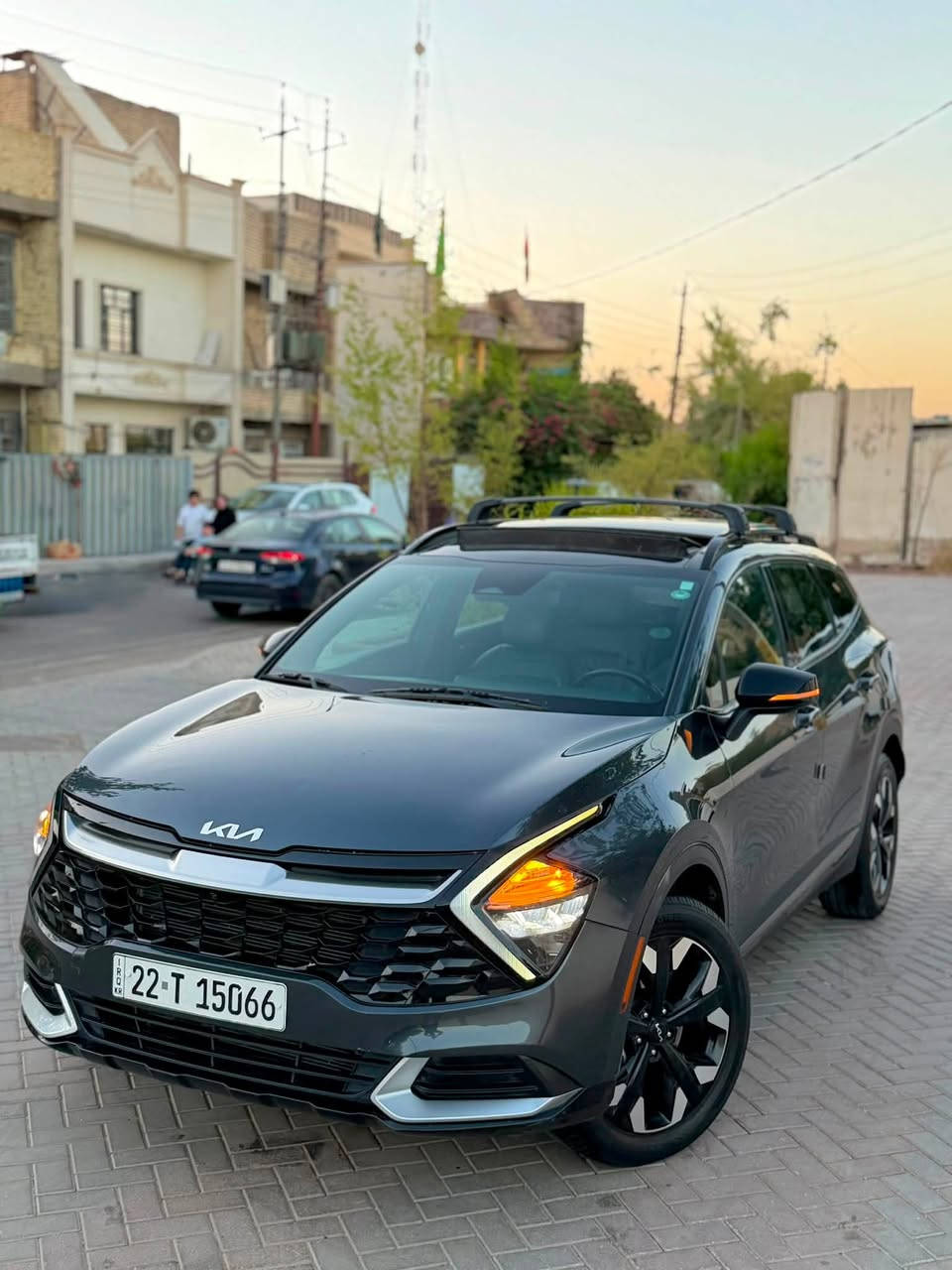 كيآ سبورتج2023 ✔️ لون زيتوني  على رصاصي أعلىٰ فئه موآصفآت 💚 الفئه العاليه
جديده بمعنى الكلآم وارد امريكي 

دخلت بدون صبغ فقط كسر بدعاميه بدون دواخل شرط الفحص 

الموآصفآت :

بصمه ، تشغيل ، أبوآب ، صندوق ،

بآنورامآ ، طكتين ، تشغيل عن بعد 

جنطه كهرباء بصمه 

كشنآت جلد فول ، دوآخل صاج فايبر

سستم صوت سماعات 🔊 هآرمن كآردن ،

فول كشنآت VIP بقلاوه جلد كهرباء USB تتفئه كشنآت ، شآشه دچتل سينمآئي متصل دشبول كامل ، أنآره داخليه متغيره الألوآن ، دوسآت ملون

بچم العريض X , هاند بريك بصمه ، مانع انزلآق

دكمه أوتو هولد ، اوتو ستوب ، درآيڤ مود ، دكمه حساسات ، دكمه الكامرآت , دكمه فورويل المرغوب

قطعتين تبريد منفصل ، 

تبريد بيآنو لمس وفول تحكم بيانو شاشه 

دكمه مانع أنحدآر ، شحن لآسلكي للفون📱

رآدار أمامي ، رآدار جانبي ، رآدار خلفي ،

تحديد مسآر ، سيآقه ذآتيه ، خطوط الشارع 

توقف ذآتي أمامي ، توقف خلفي ذآتي ، 

ويل كب گروم 🛞 ، 4 عدسآت زنون عالي ناصي

حسآسات خلفيه ، كامره أماميه ، كامره خلفيه ، 

بك لايتآت لدات ، اشارات مري ، نظام ترحيب يدات

محرك 2500 المرغوب ،

فول تحكم ستيرن دعآيه ، 

أنآره دآخليه لمس ثلجيه ،

فول نيكلات ،

السعر 200 مجال بسيط 

مكآن السياره بغداد الكرخ 

للأستفسآر***********
