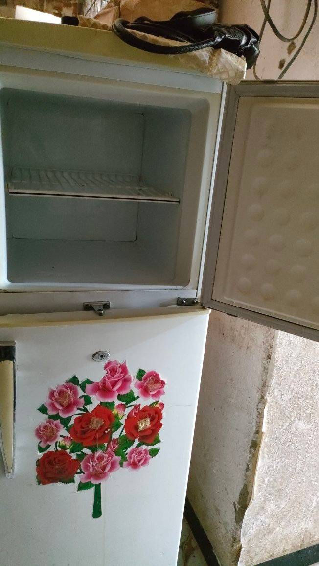 ثلاجه نضيفه كلش نضافة كشر ونضافة بطن بس عاطله مانعرف عطلها تفيد كشر ب35 وبيه مجال قليل للشراي
المكان الناصريه


**إذا كنت صاحب هذا الإعلان وتريد حذفه لأي سبب، رجاءا أرسل رسالة إلى الدعم الفني**