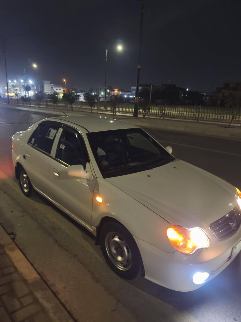 سي كي 2013قصة قديمة سيارة نضيفة مابيه ضرر بس بارد شرط التحويل تبريد سيارة جاهزة ***********
