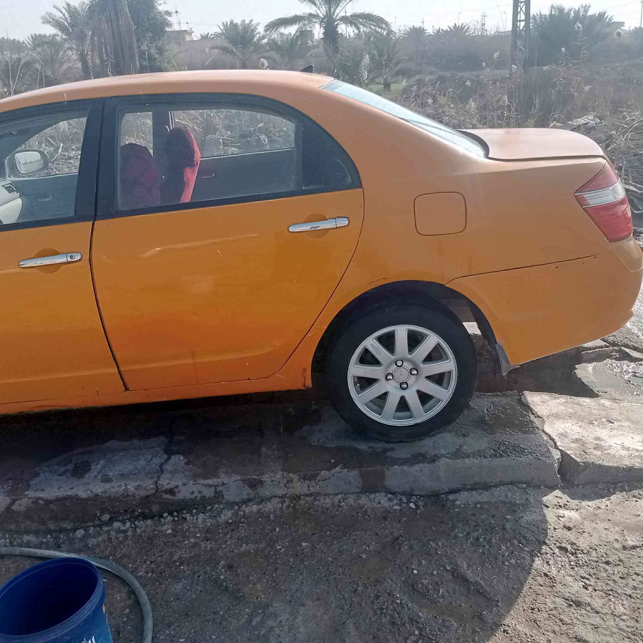 اسلام عليكم سياره جلي مديل 2013مكينه كورله وكير عادي حداديه توني شاده تخم تاير جديد كهربايات كله شغله امروس خصوصي اشعدك نزل. والسعر 35وبيه مجال الحك الجيه مكاني القضاء الغراف *********** بي وساب متوجد علافيسبك واني خادم
