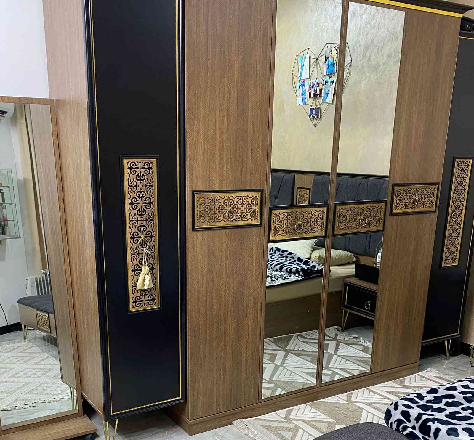 سلام عليكم غرفة تركية للبيع بسعر مليون و٢٠٠ وبيها مجال بسيط للعلم الغرفة من الجشعمي للاثاث تكمة وجدا نظيفة 
للتواصل على الخاص او رقم الهاتف ***********
