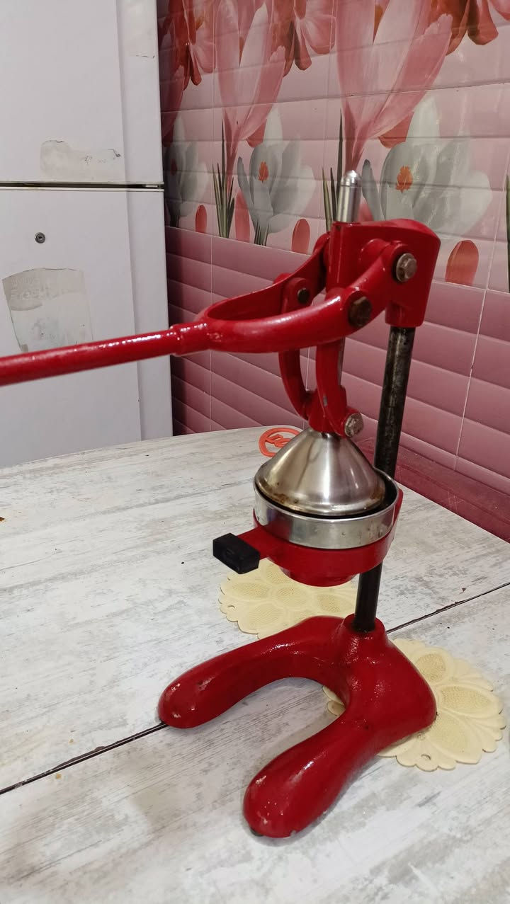 معصاره رمان وبرتقال السعر خمسه وسبعين ***********
