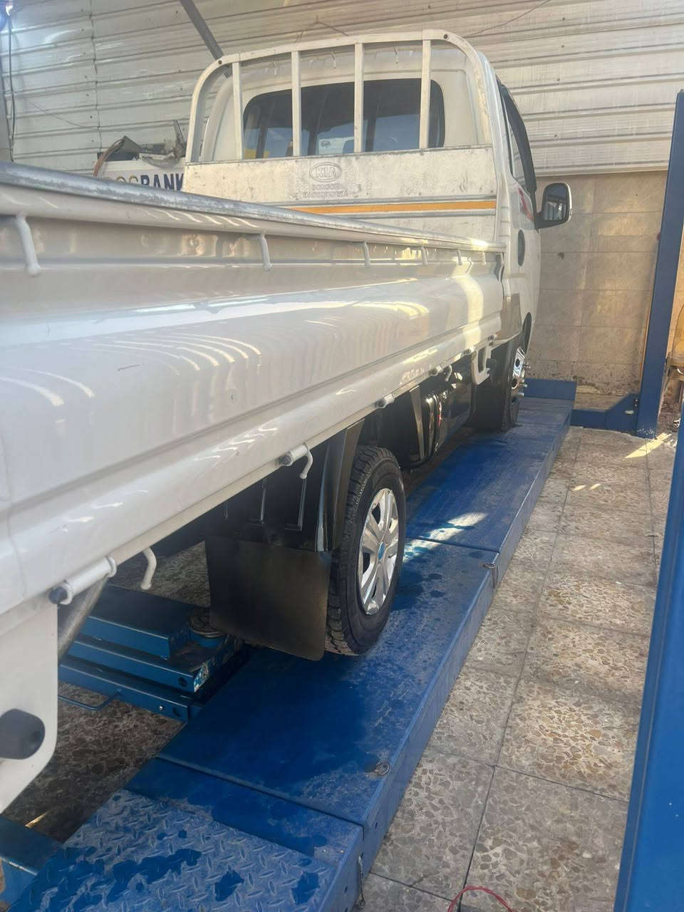 السلام عليكم اترخص من المدير لكروب كيه بنكو للبيع مديل 2021كفاله عامه السياره جديده بمعنئ الكلمه احلا من الصور تخم تاير جديد كلشي شغال  لسياره على وضع الشركه السنويه 2026
مكان السياره البصره
رقم صاحب السياره ***********
علمن مكلف بنشر
السعر 143
