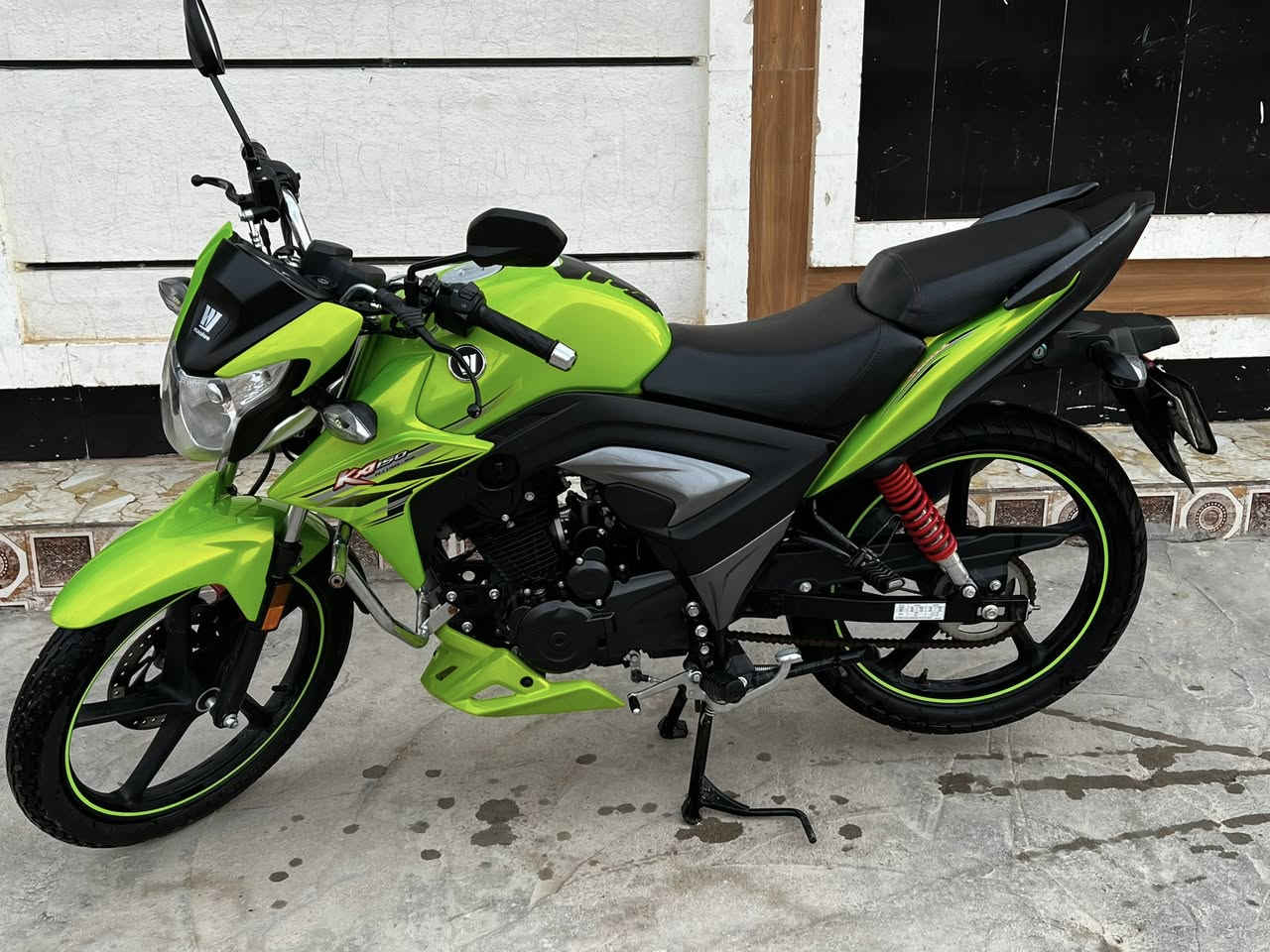 للبيع هاوجي موديل 2023 
مسجل وكامل  باسمي 
سنويه ولوحات اجنبي 
بعده زيرو مصار هواي من مشدود  السعر ١٨ ونص العنوان رمادي ٥ كيلو ***********
