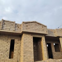 يوجد كادر بناء متفرق واسعار مناسبه والرزق على الله  الاتصال على الرقم ...