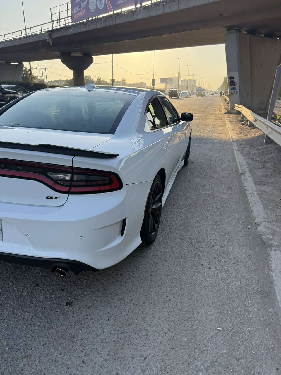 سلام عليكم توج جارجر جيتي اورنج وارد امريكي مبدل بيه باب وبيه شويه صبغ بل جابلغ لسياره جديده وعله يدي أني لمستورده لسياره فول مواصفات كشنات تفه وتبريد ثنينهن وكهرباء ثنينهن ستيرن كهرباء تفه ويل 20 فجوج برمبو لسياره موديل 22 وسعره 265 وبيه مجال قليل عنوانه بغداد الدوره 
***********
